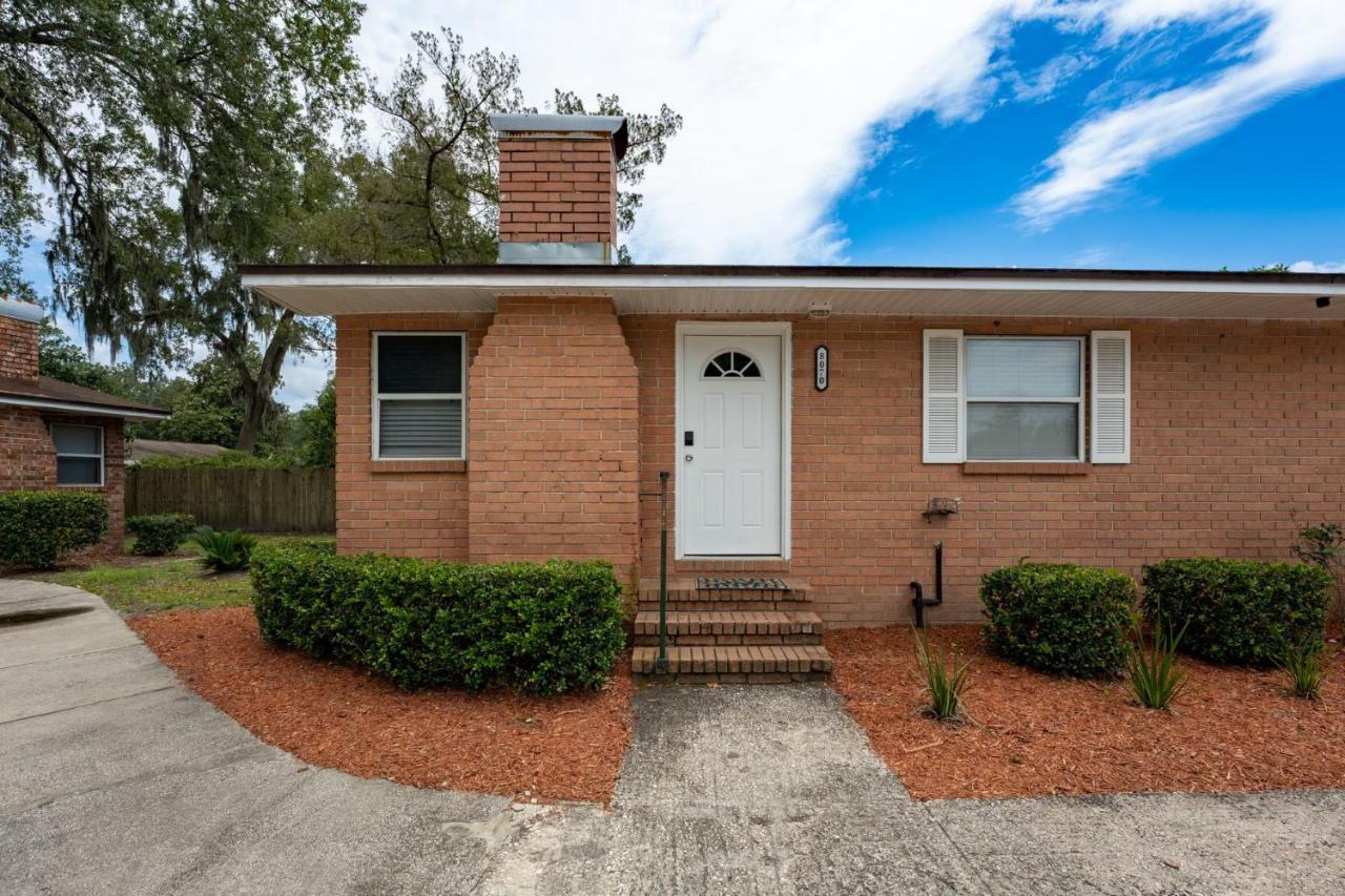 King Bedroom 2Bed1Bath Sleeps 4 Close To Town Center Downtown Beach Mayo Clinic Jacksonville Esterno foto