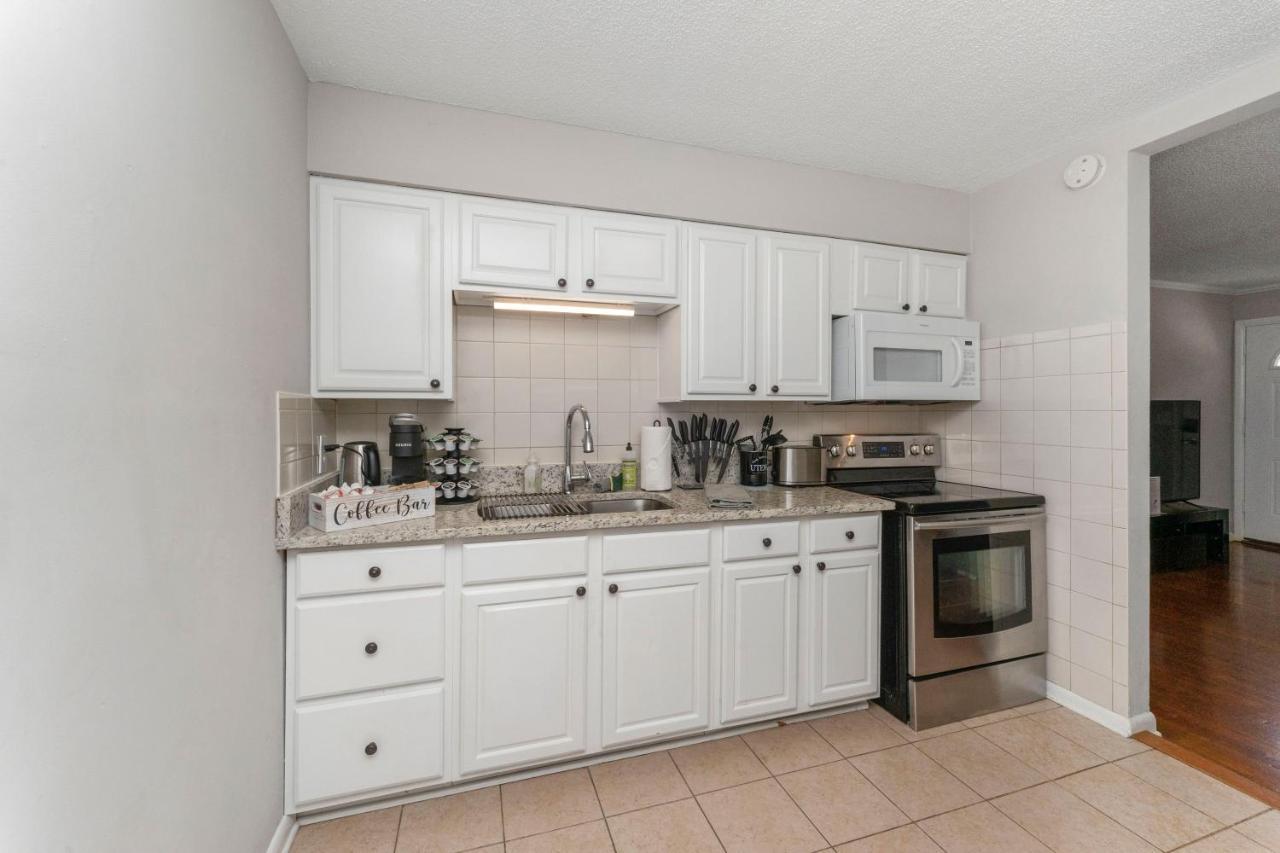 King Bedroom 2Bed1Bath Sleeps 4 Close To Town Center Downtown Beach Mayo Clinic Jacksonville Esterno foto